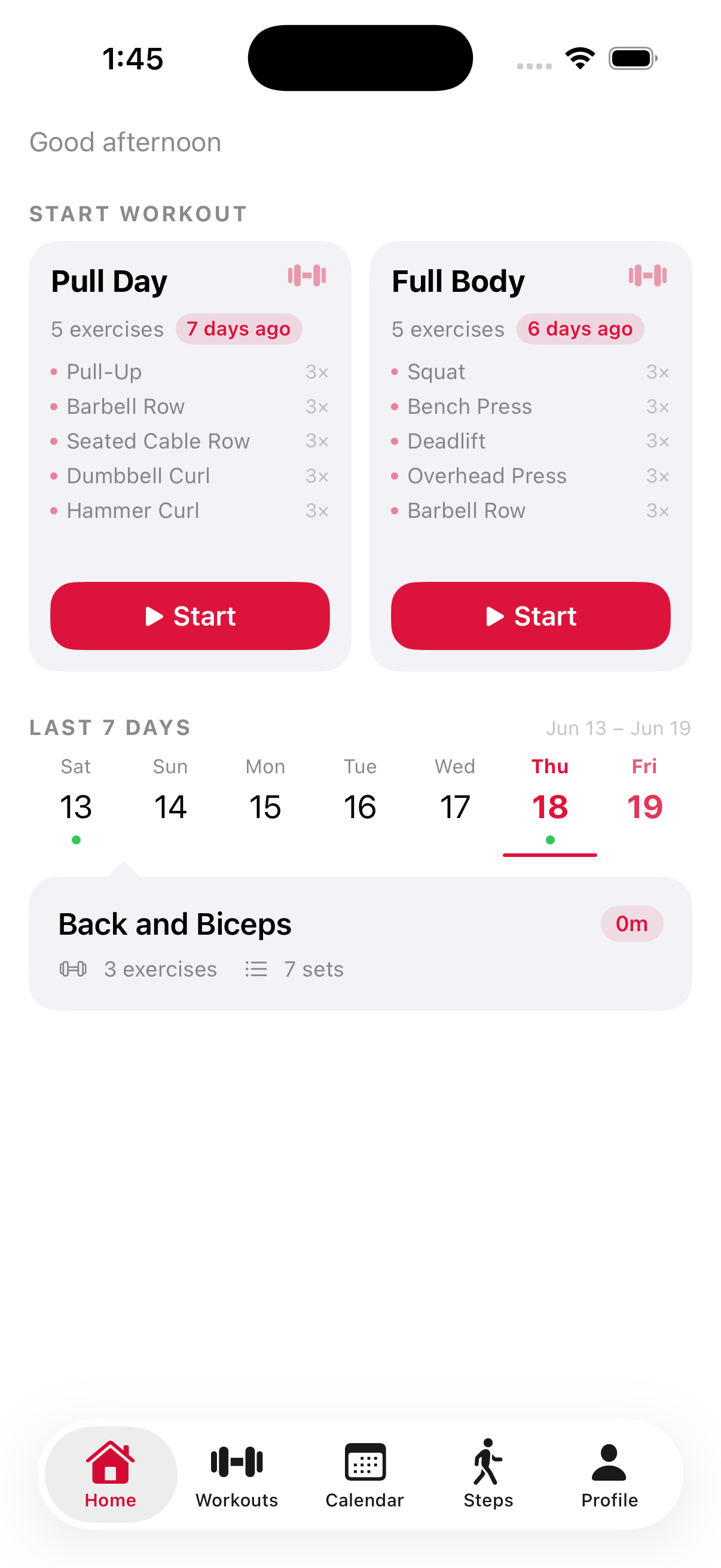 Home screen with workout templates and recent history